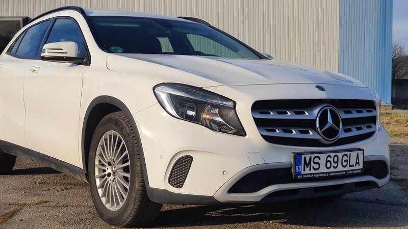 Mercedes-Benz GLA